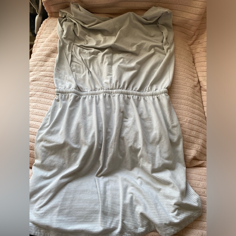 The North Face sporty hiking dress with pockets sinch waste elastic stripes grey